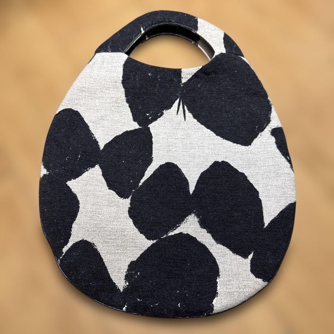 ミナペルホネン　エッグバッグ　slow dance