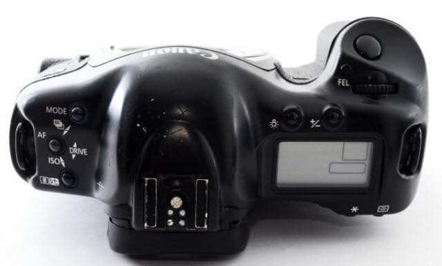 動作良好・レンズ付★人気のcanonカメラ★ EOS-1 V ボディ＋レンズ２本