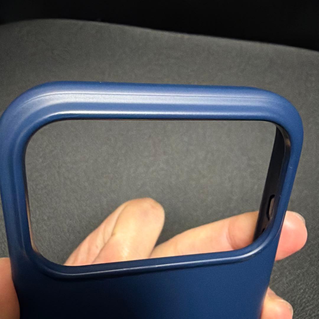 Beats iPhone 17 PRO Kickstand Case ストラップ