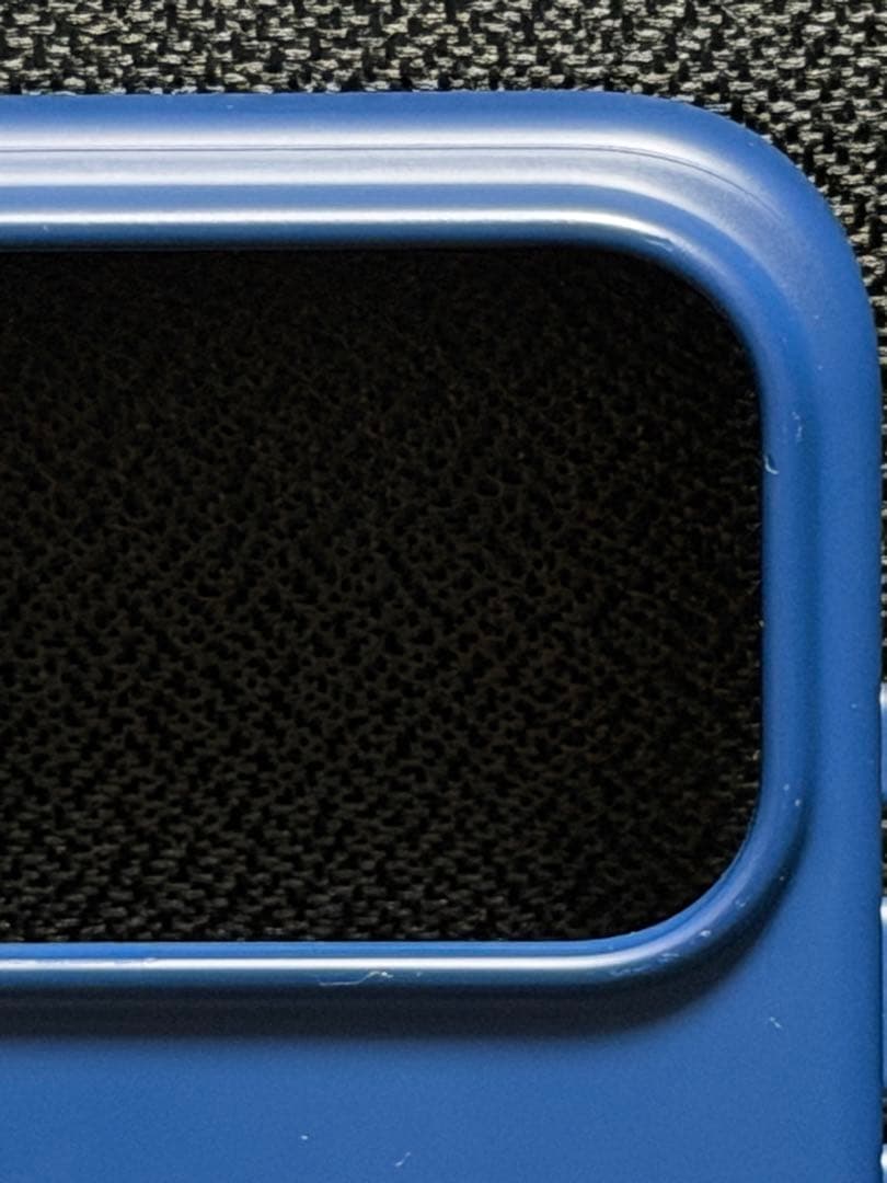 Beats iPhone 17 PRO Kickstand Case ストラップ