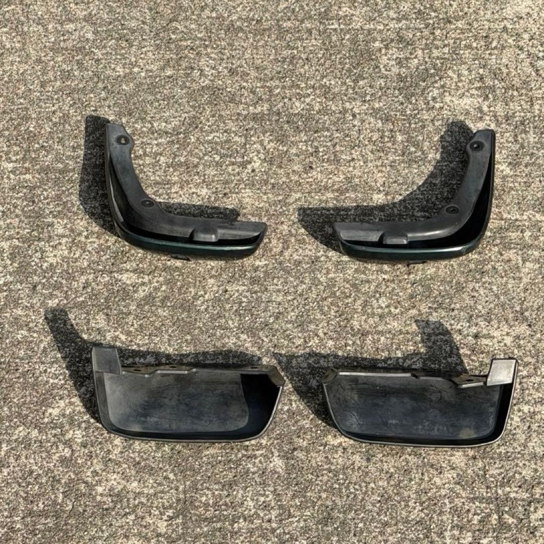 ■L700S_純正オプション_マッドガード_グリーン_前後_泥よけ_ミラジーノ