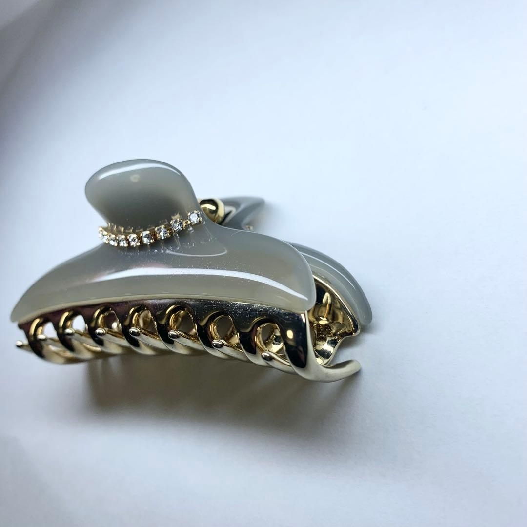 美品 acca アッカ ヘアクリップ ニューコラーナ ラインストーン M 保存袋