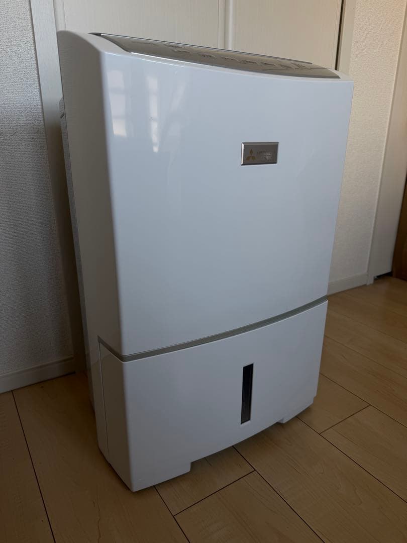 三菱　除湿機MJ-PV250SX-W