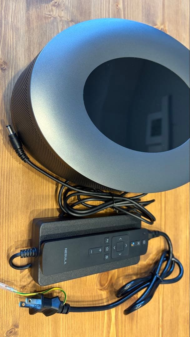 Anker Nebula Cosmos （ ネビュラ コスモス )プロジェクター