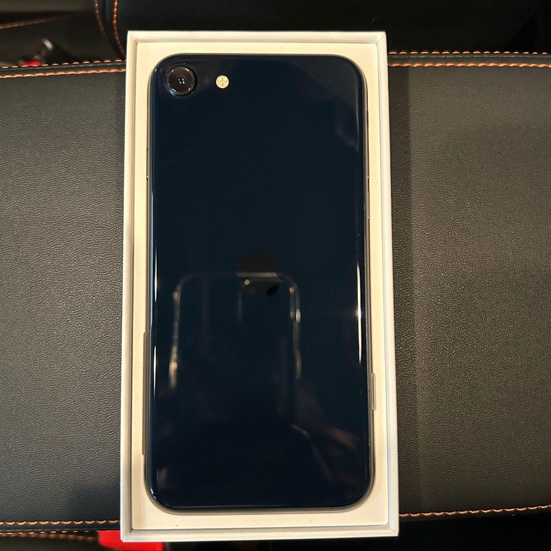 【美品】iPhone SE 第3世代 128GB ミッドナイト
