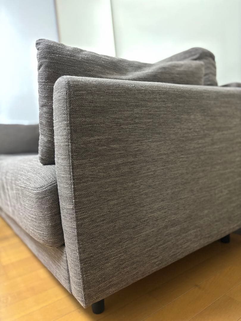 ニトリ　3人用ソファー　布貼り　グレー　ブラウン