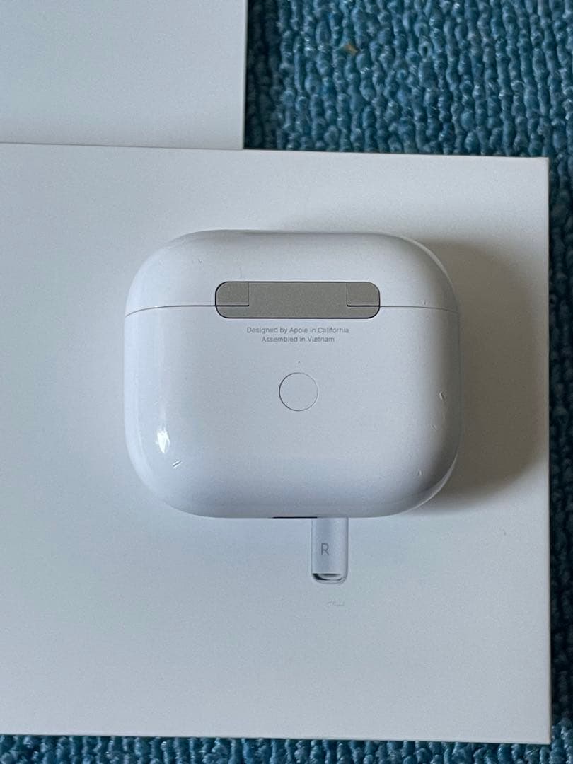 Apple AirPods3世代　充電ケーブル付き