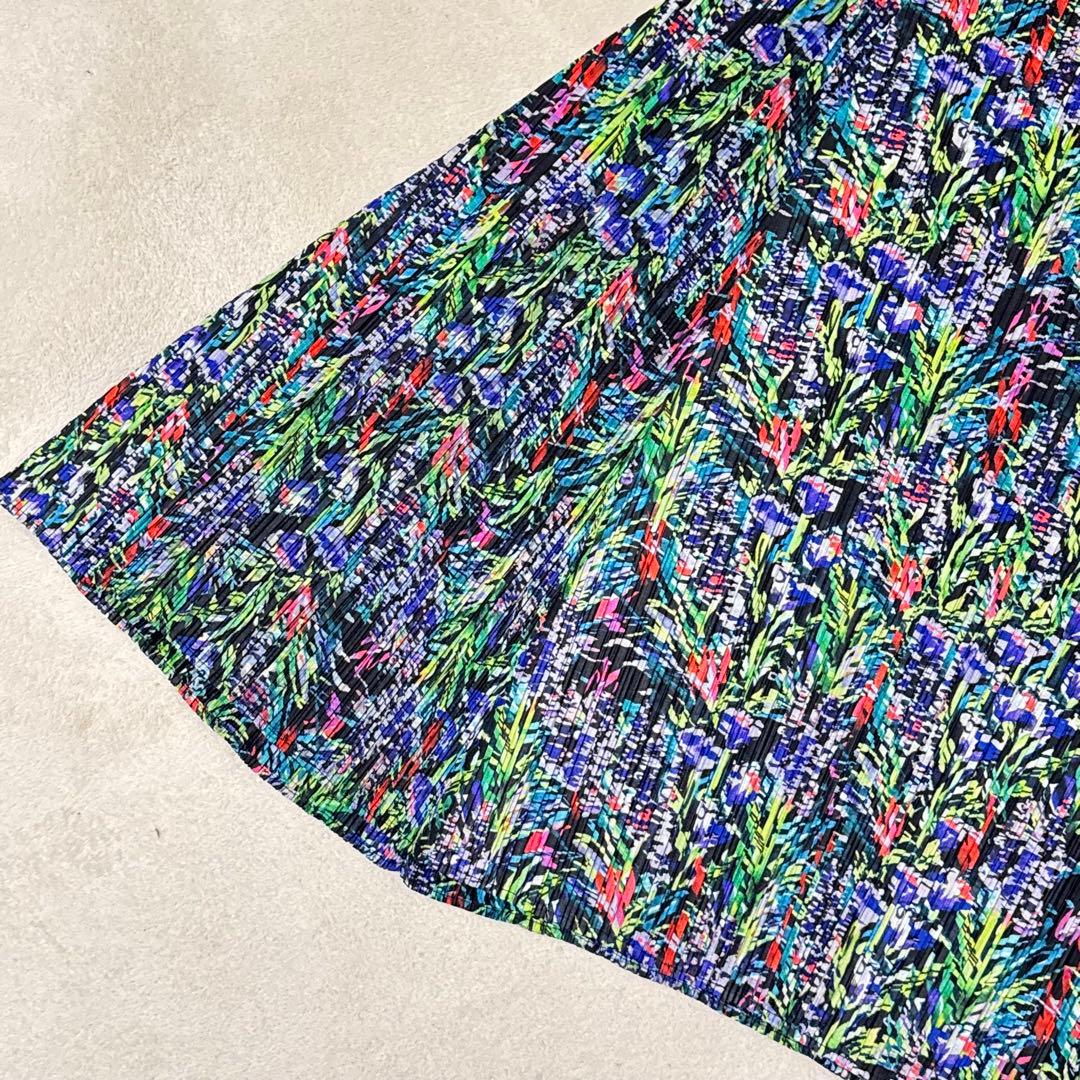 極美品✨PLEATS PLEASE 花柄　ワンピース　フレア　プリーツ　XL
