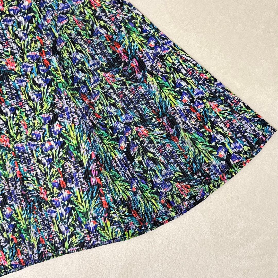 極美品✨PLEATS PLEASE 花柄　ワンピース　フレア　プリーツ　XL