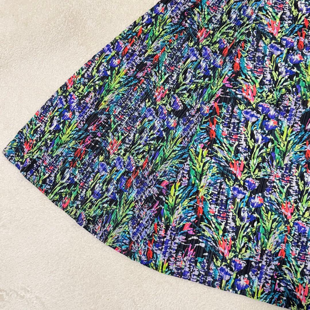 極美品✨PLEATS PLEASE 花柄　ワンピース　フレア　プリーツ　XL