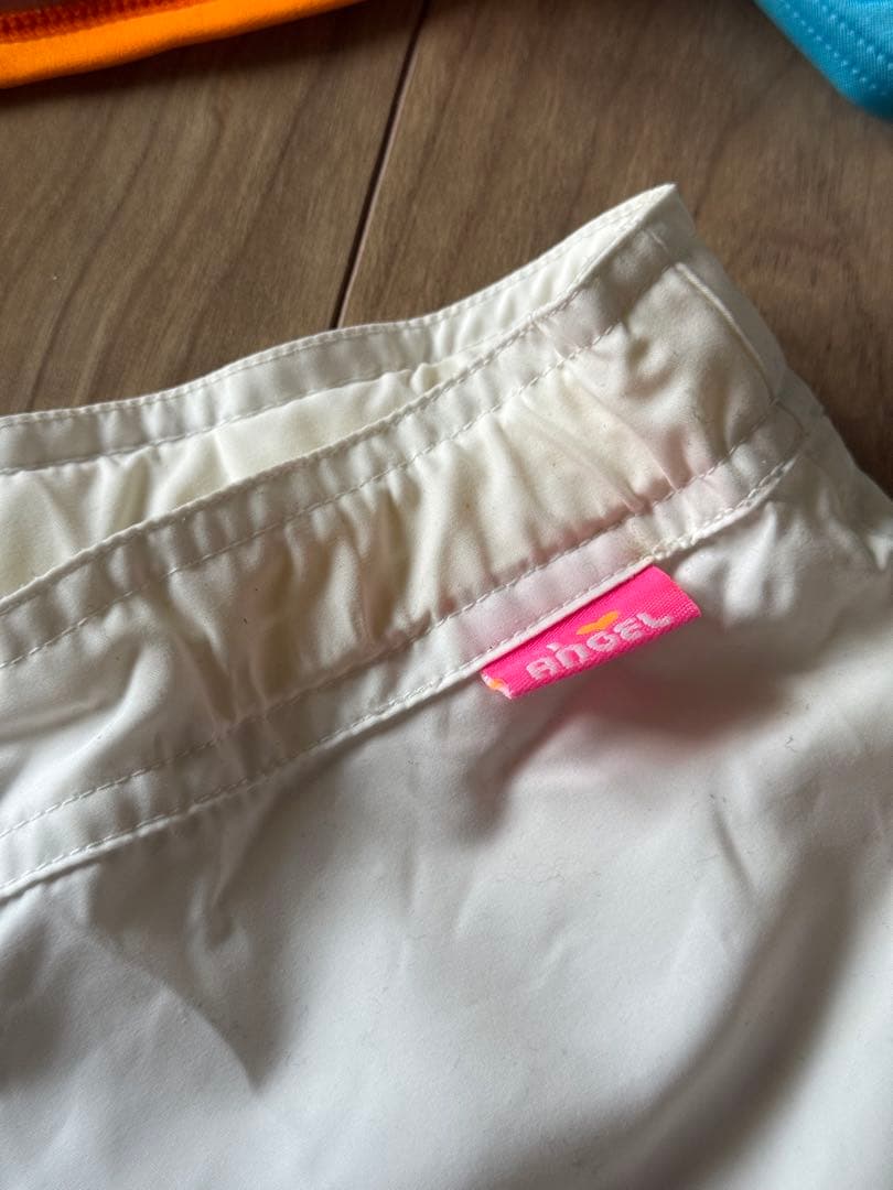 エンジェルブルー　水着