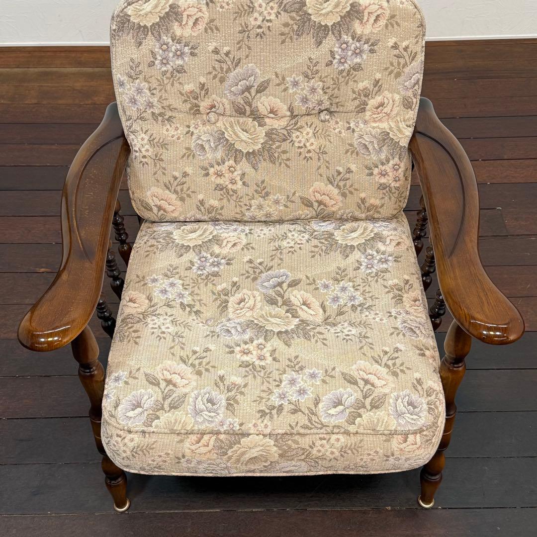 H112K39b カリモク karimoku コロニアル 1人掛けソファ