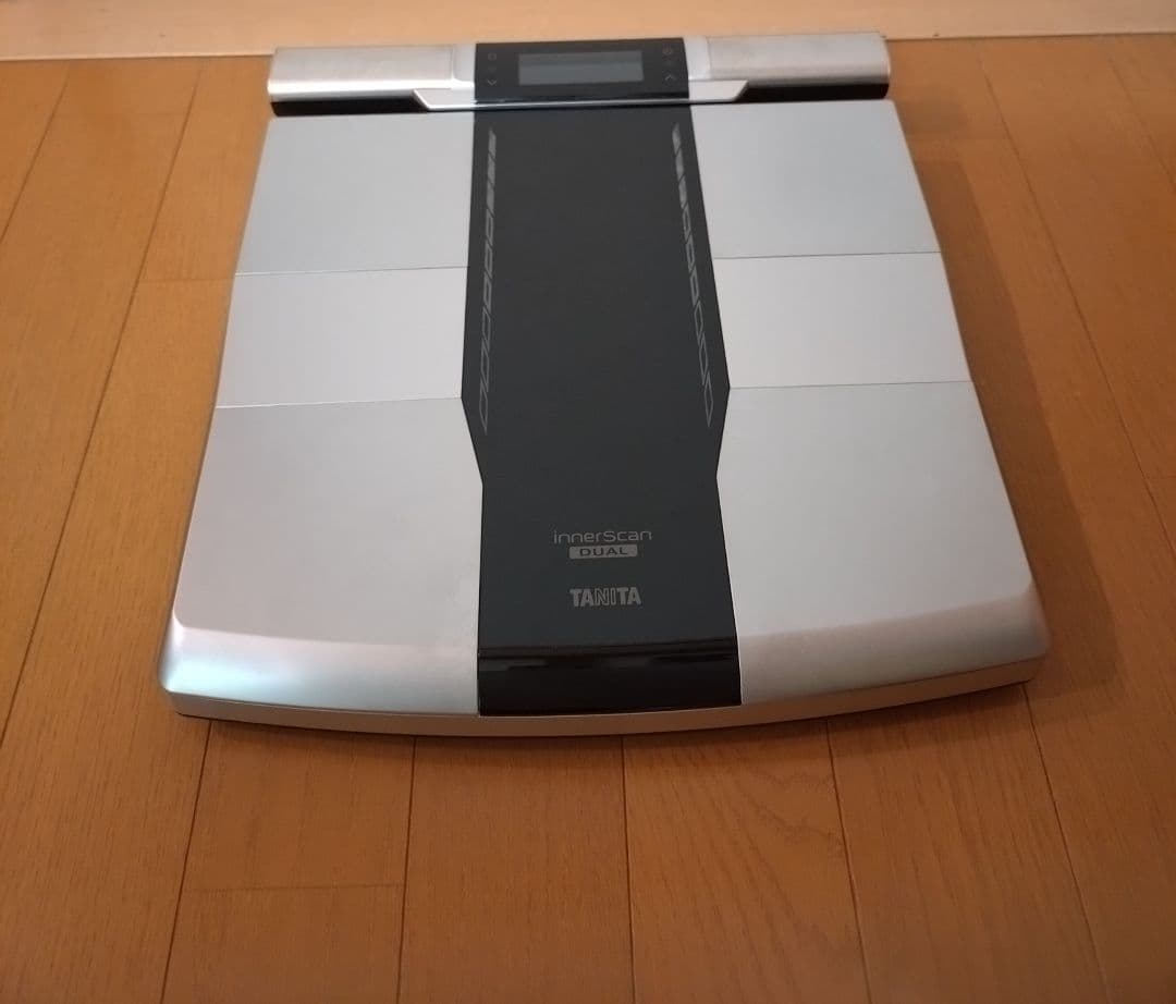 TANITA innerscan DUAL 体組成計