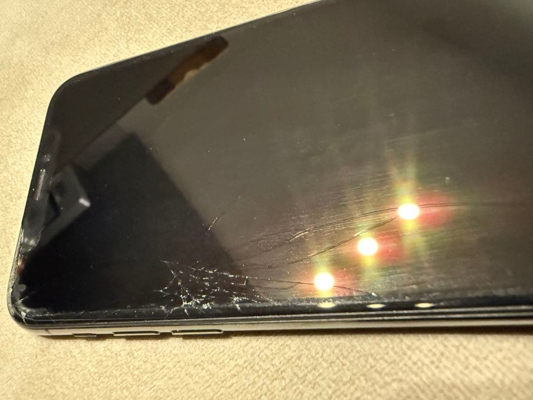 Apple iPhone XS 本体　値下げ10000