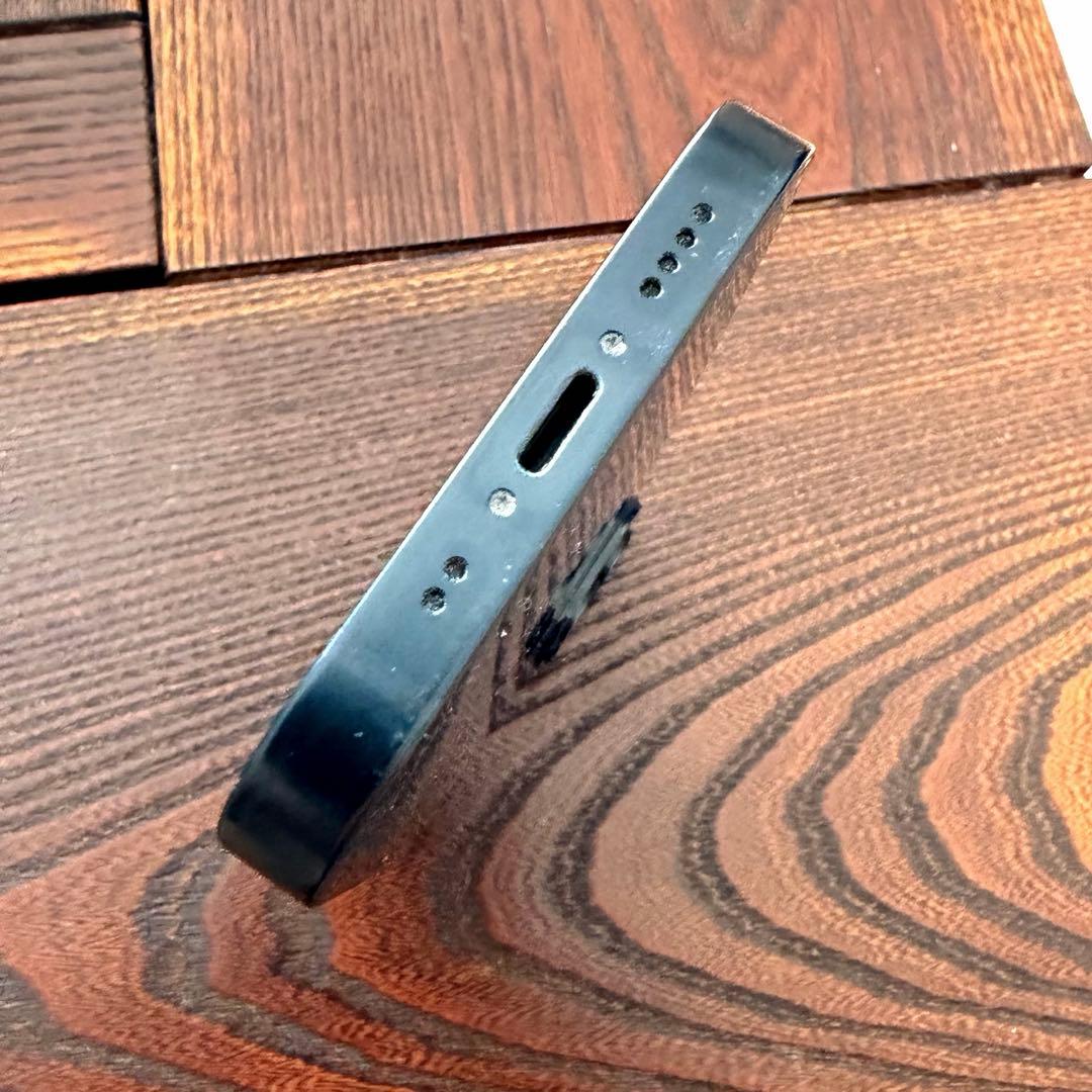 【美品】Apple iPhone 13 mini 256GB ミッドナイト