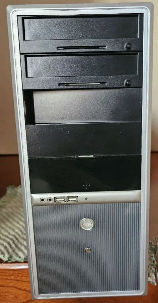 タワーデスクトップ PCケース