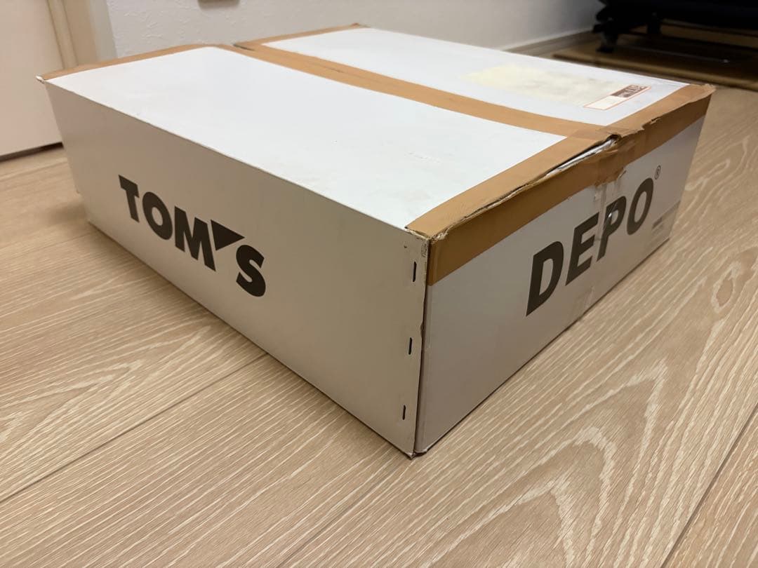 【本日のみ値下げ価格】絶版　TOM'S LEDテールランプ　86 BRZ