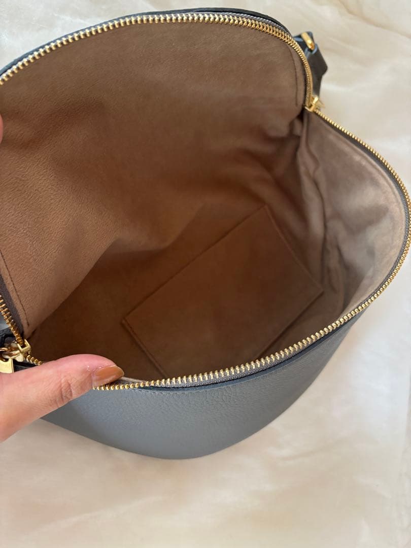 chiiiibag チーバック★美品　ウエストバック　グレー