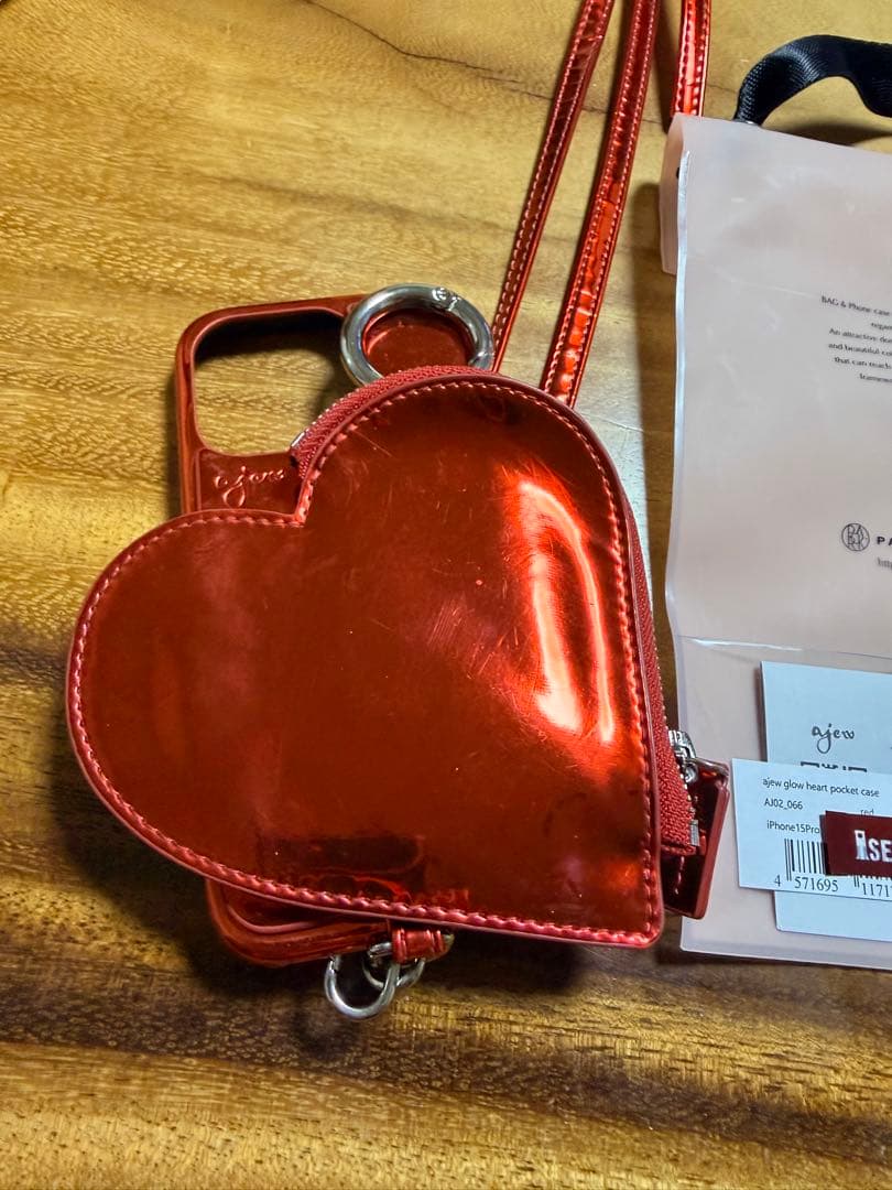 値下げ！ajew エジュー　スマホケース　メタルハート iPhone15pro