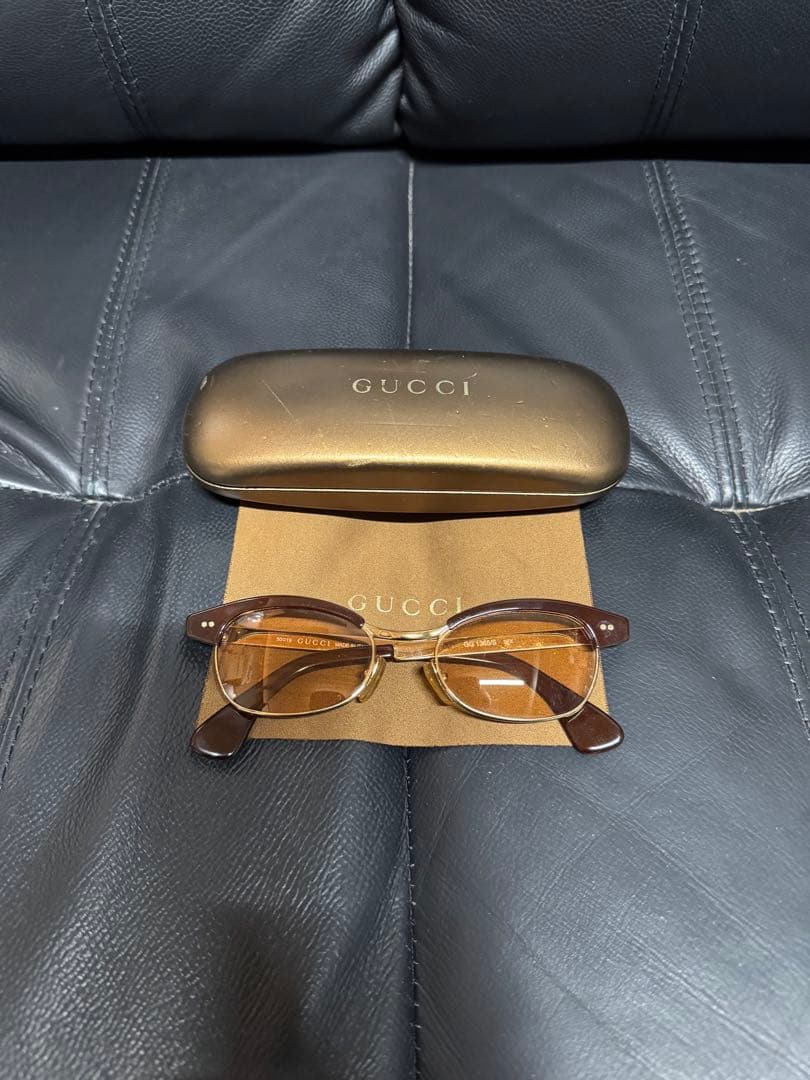 GUCCI サーモント　ハーフリム　オレンジ系　ブラウン系の度なしレンズ
