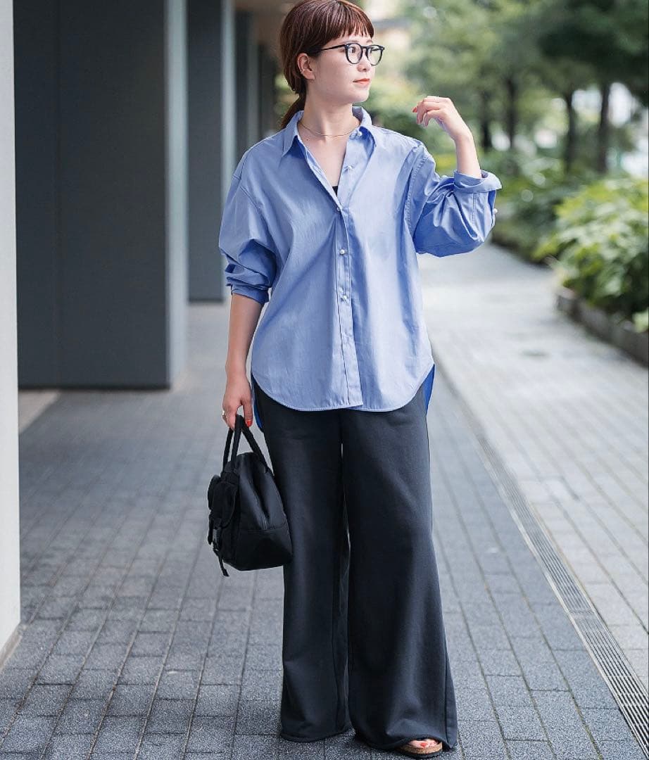 【新品未使用】Spick and Span パールボタンシャツ 現行品 2025