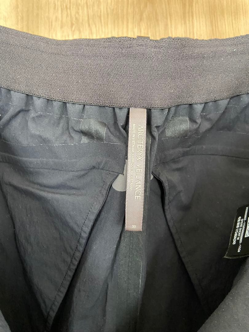 冬季価格　美品　アークテリクスヴェイランス　スピアショート　30