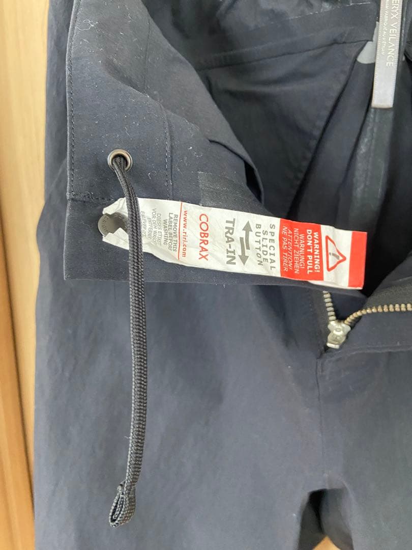 冬季価格　美品　アークテリクスヴェイランス　スピアショート　30