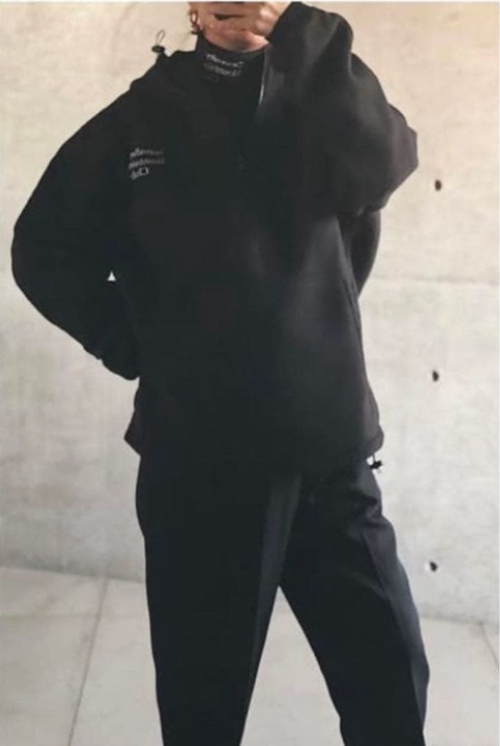 SEA フリースパーカー