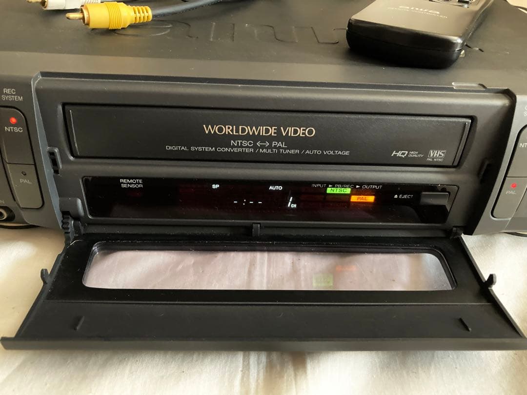 Aiwaビデオカセットレコ-ダ-(HV-MC1)