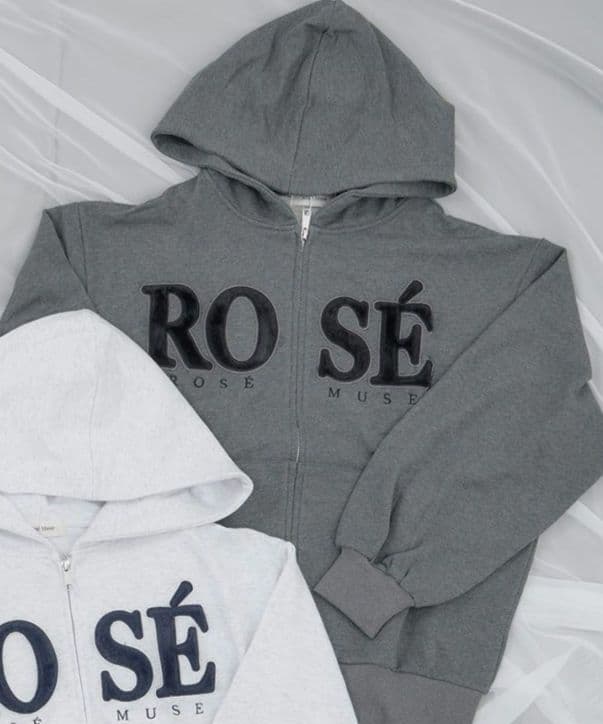チャコール　ロゼミューズ　Fur logo zip hoodie　新品