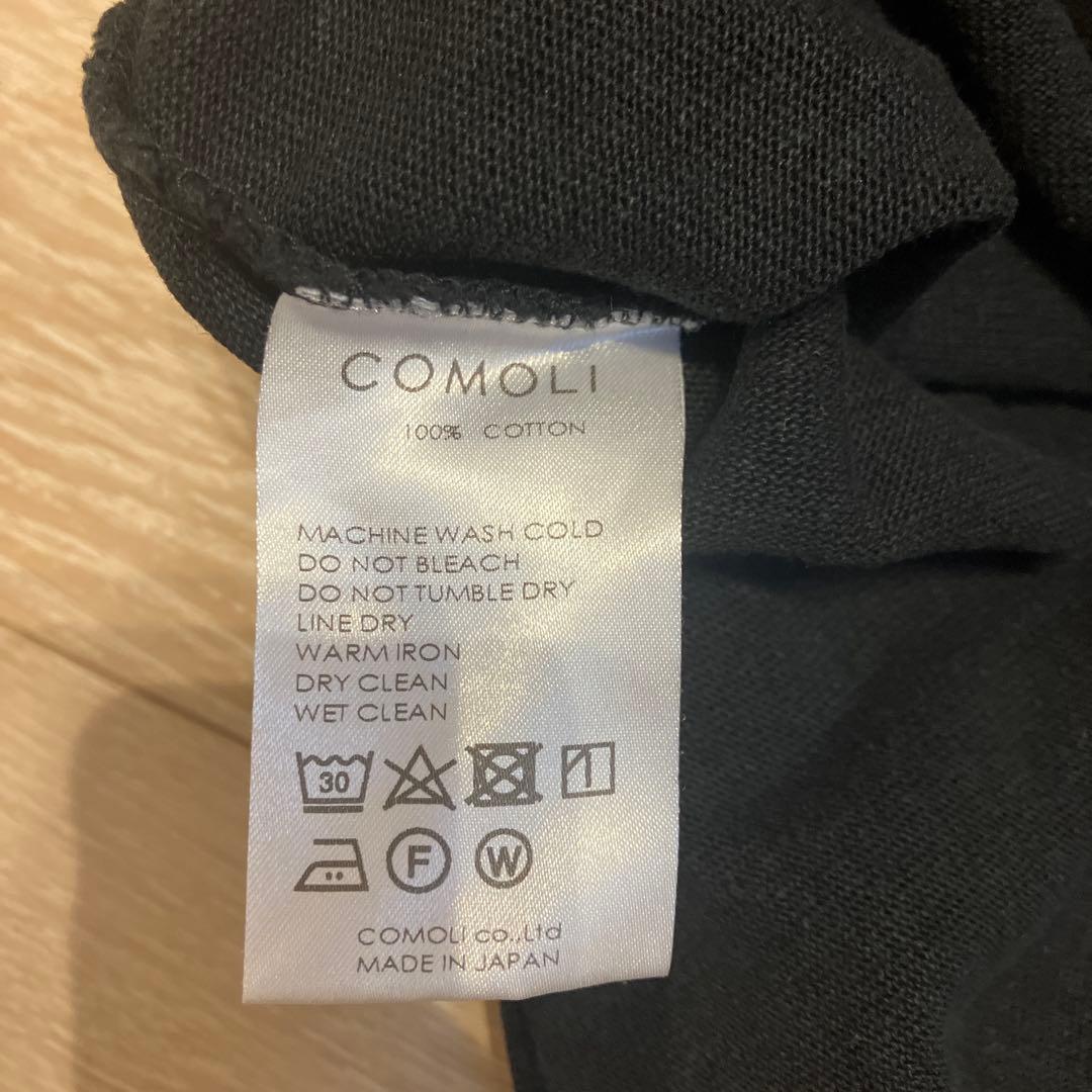 コモリ　comoli フットボールTシャツ　サイズ3