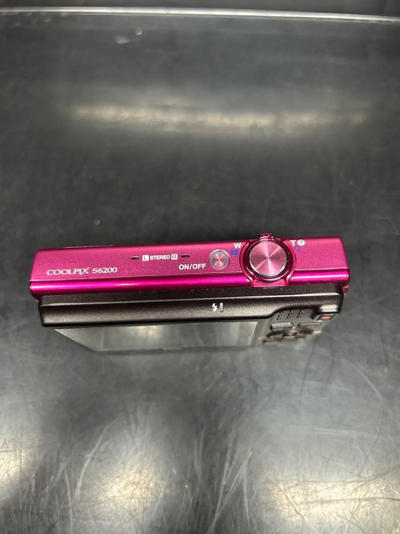 デジタルカメラ Nikon COOLPIX S6200