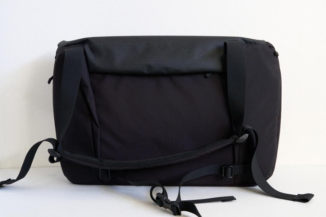 アークテリクス メッセンジャーバッグ