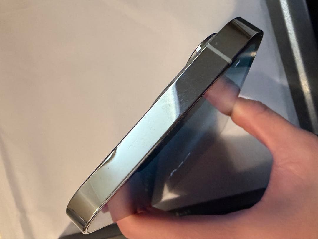 【美品】iPhone 13 Pro 256GB シルバー SIMフリー 付属品付