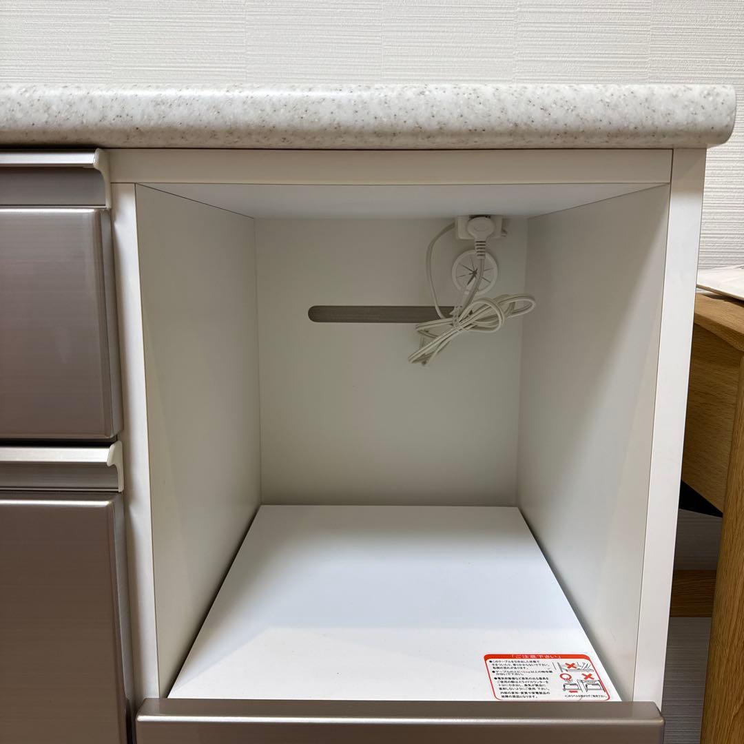 ニトリ　キッチンカウンター（アルミナ2 140CT SI）