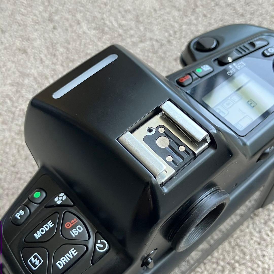 フィルムカメラ Nikon F90x + AF NIKKOR 28-70mm f3.5-4.5D