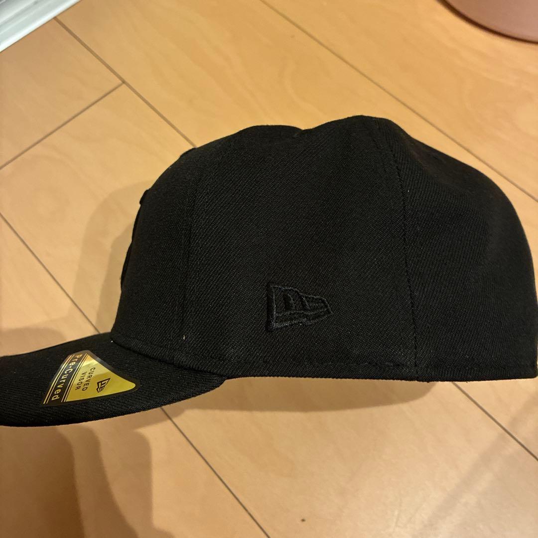 THE BLACK EYE PATCH NEW ERA キャップ 7 3/8