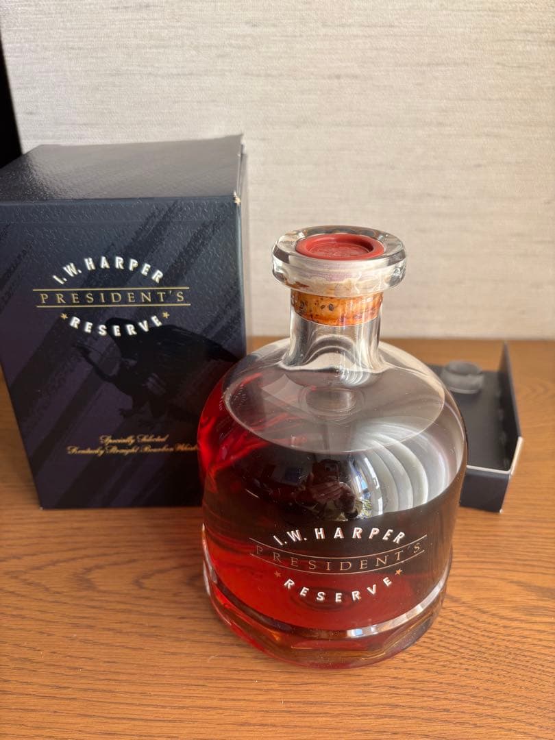 【未開封】I.W. HARPER PRESIDENT'S RESERVE