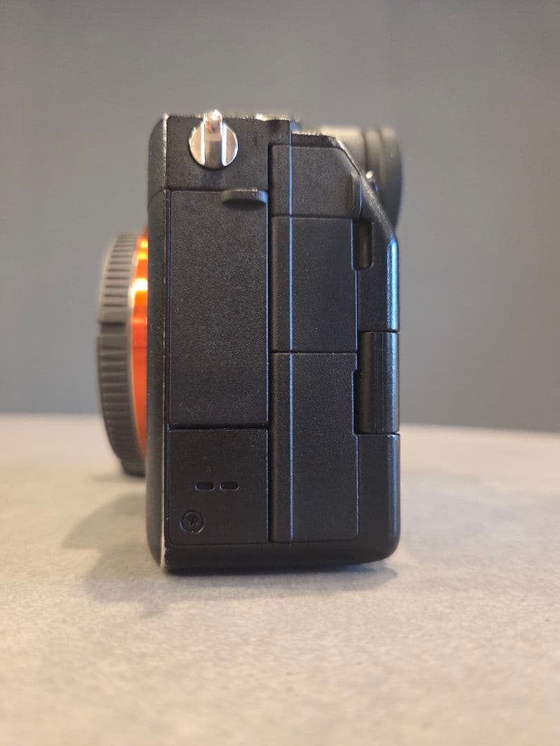 SONY α7iv ミラーレス一眼カメラ 本体