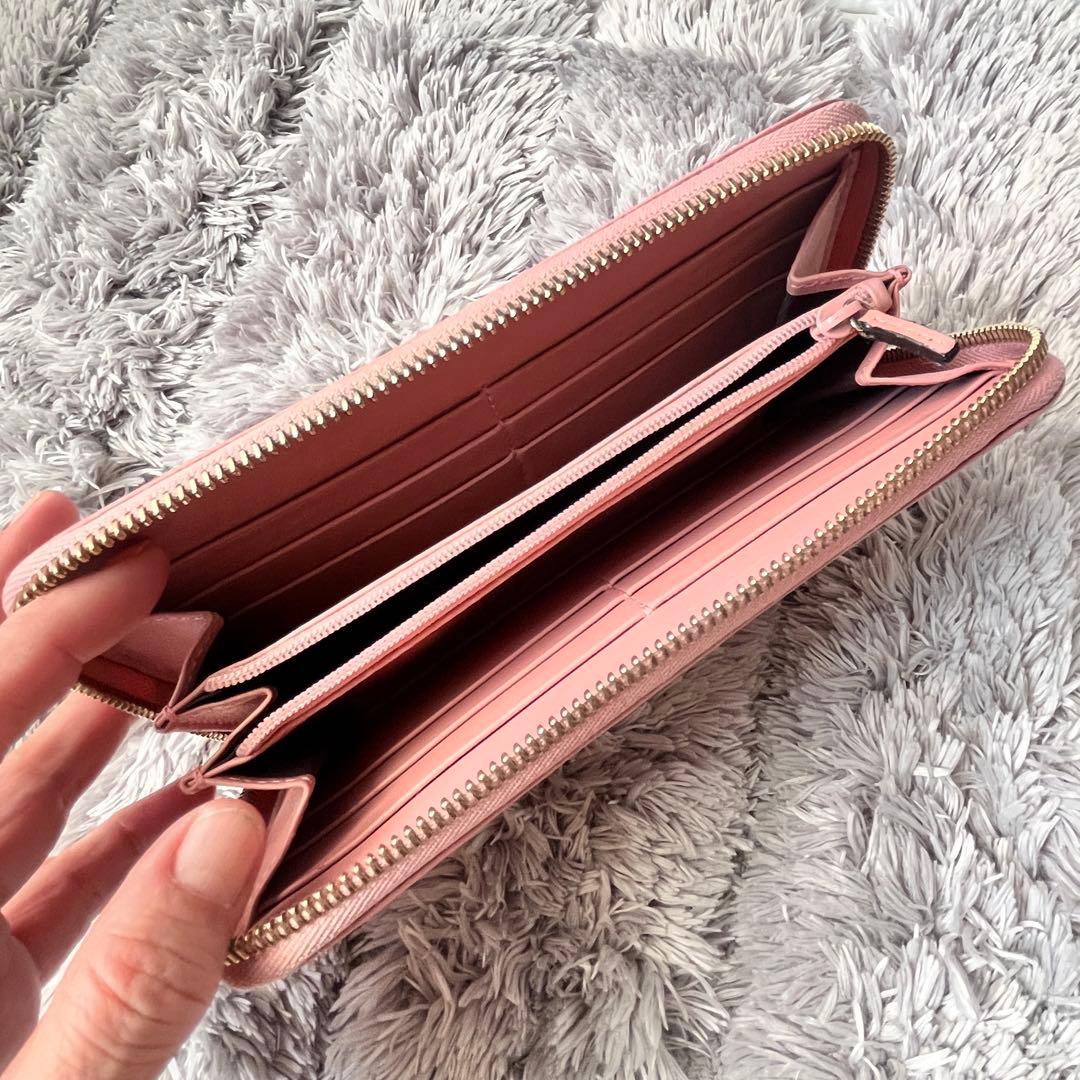 美品✨GUCCI マイクロシマ　ラウンドファスナー　長財布　レディース　ピンク