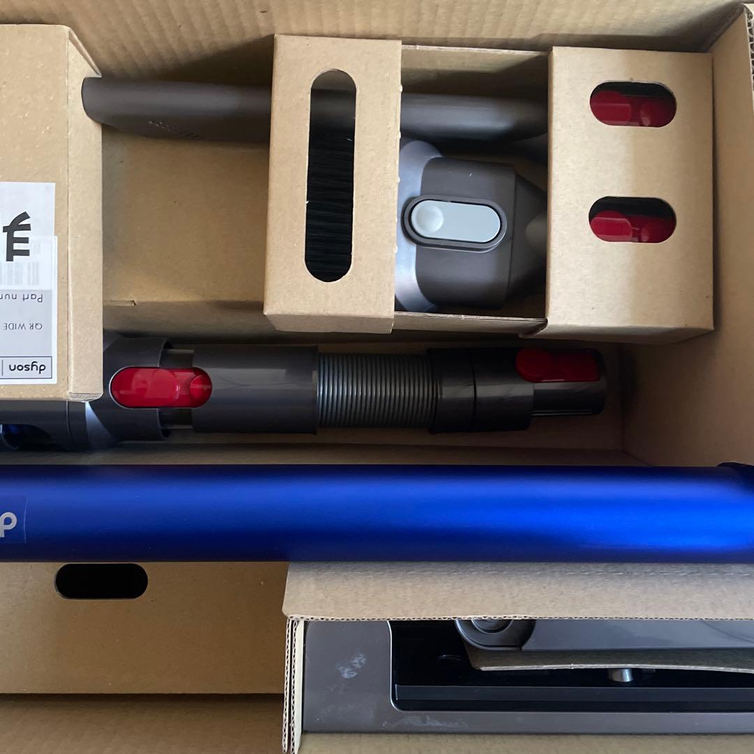 【GREEN GREEN 】Dyson V11 fluffyジャンク品