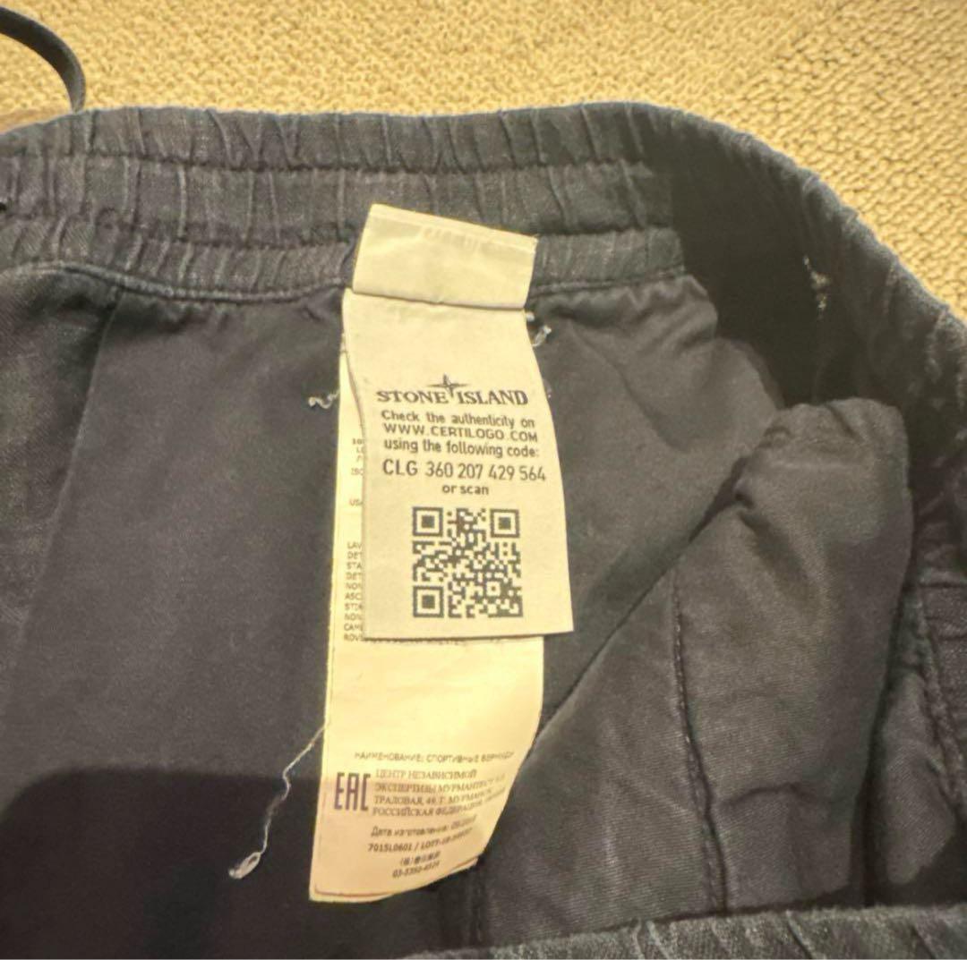 stone  ストーンアイランド　ハーフパンツ　ネイビー