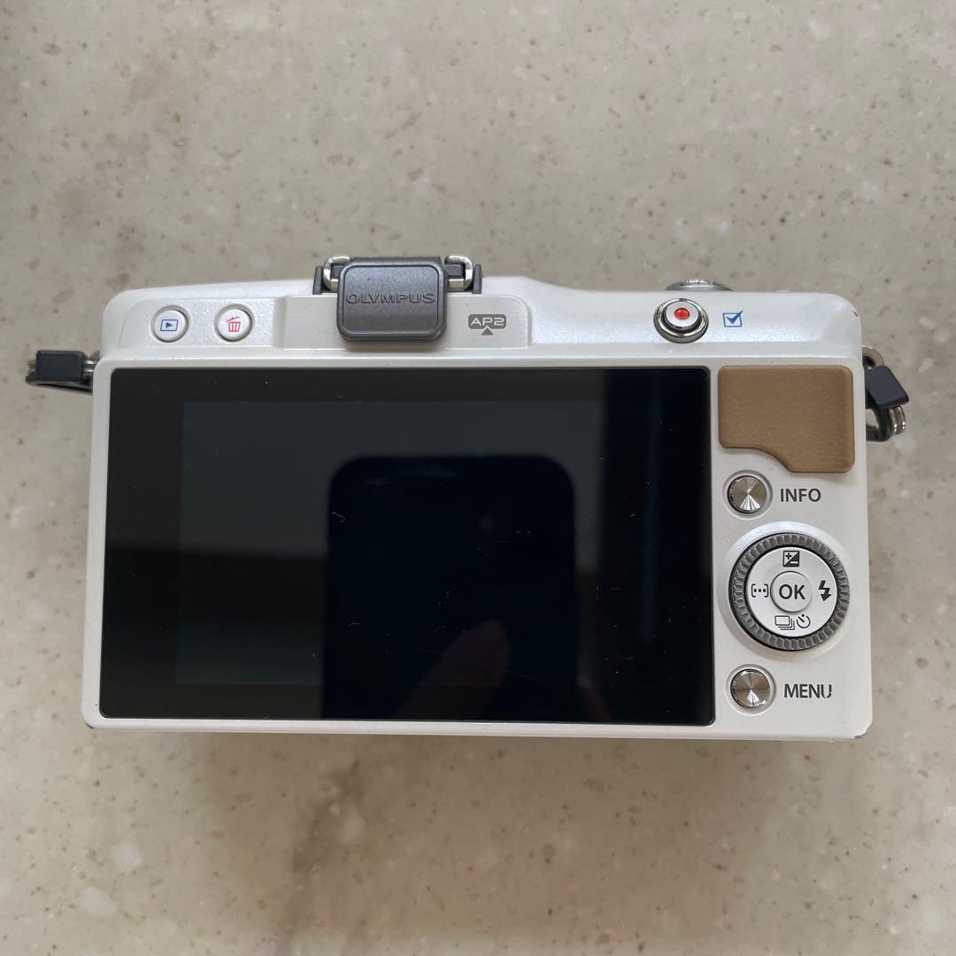 OLYMPUS E-PM2 ミラーレス一眼 レンズ2本セット