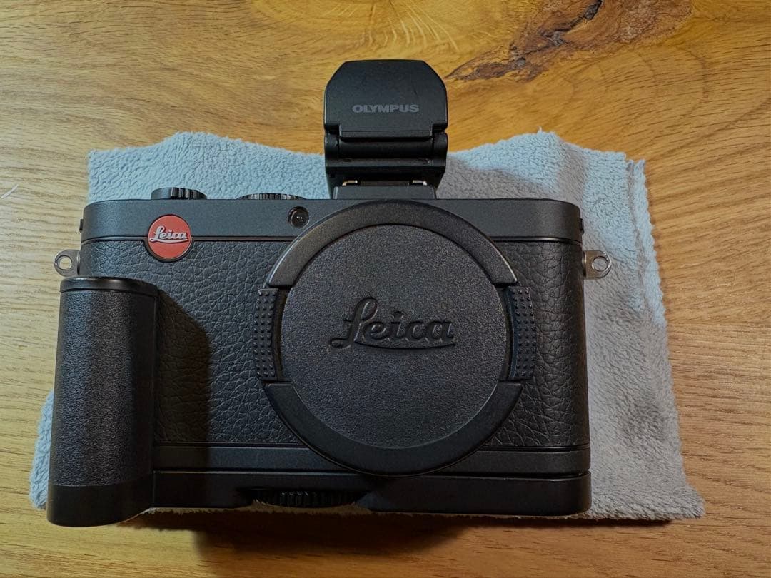 美品 LEICA X2 ＋VF2ファインダーなど備品多数