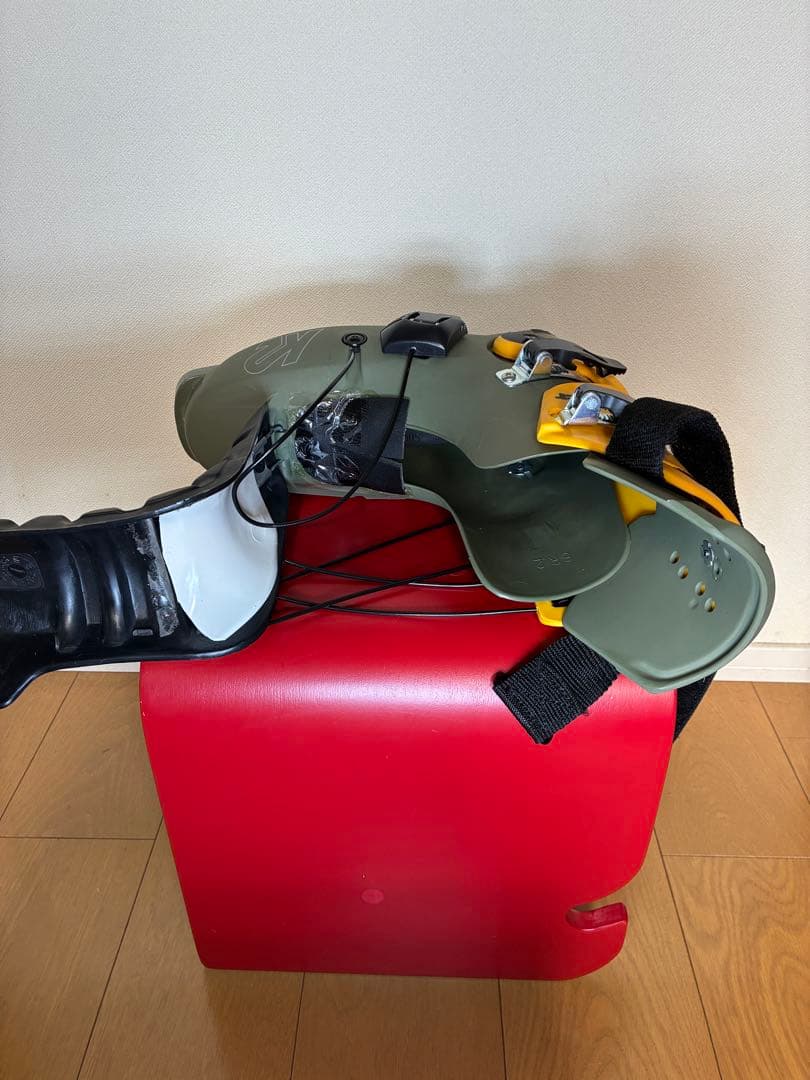 K2 revolverスキーブーツ