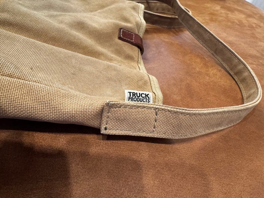 TRUCK PRODUCTS ショルダーバッグ ベージュ/ブラウン