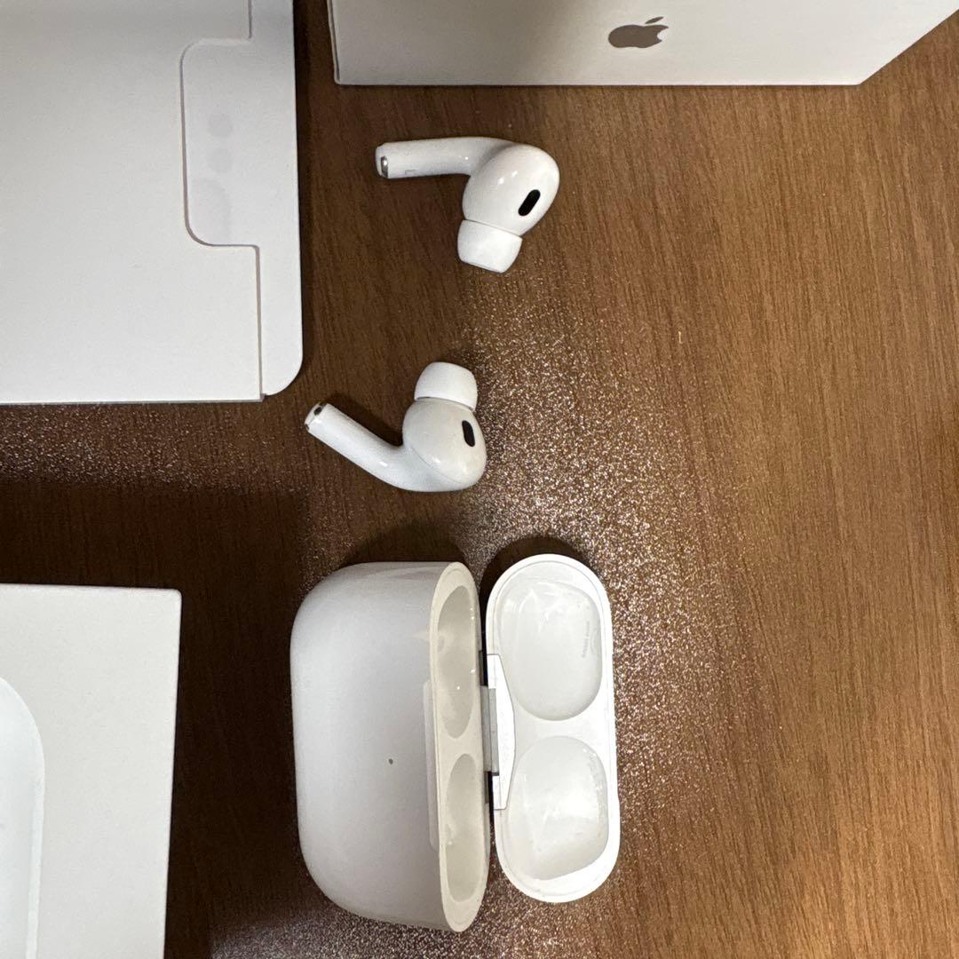 Apple AirPods pro 2 第二世代