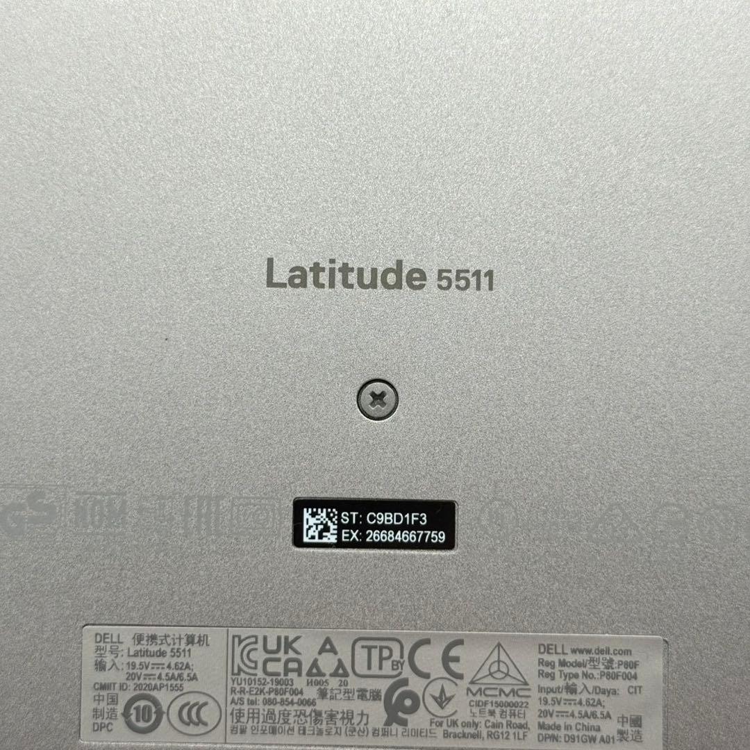 ノートパソコン準美品10世代i7 16GB NVMe512 Office2024