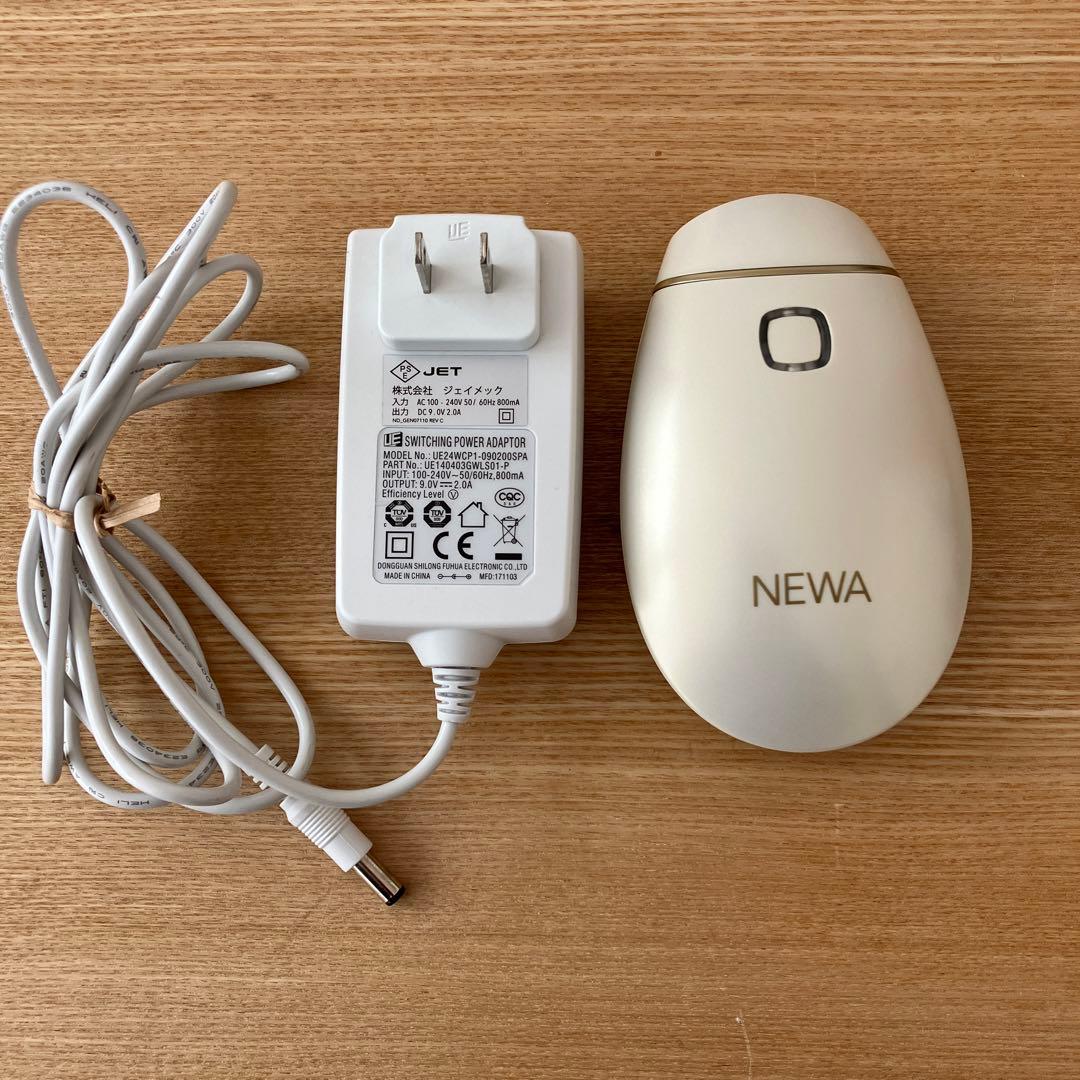 NEWAリフト　シャンパンゴールド