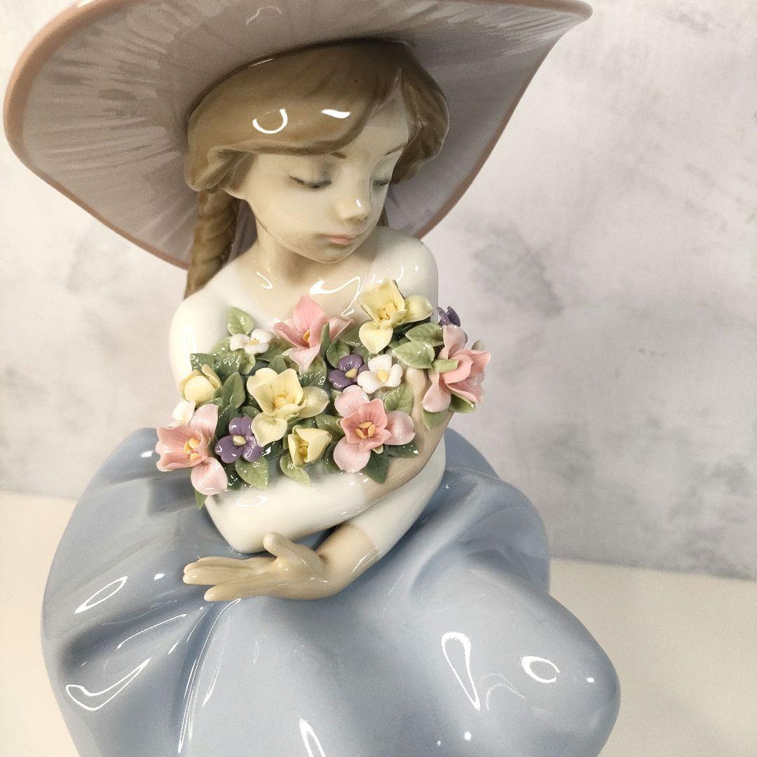 LLADRO 花の香りにつつまれて スペイン製 陶器 リヤドロ